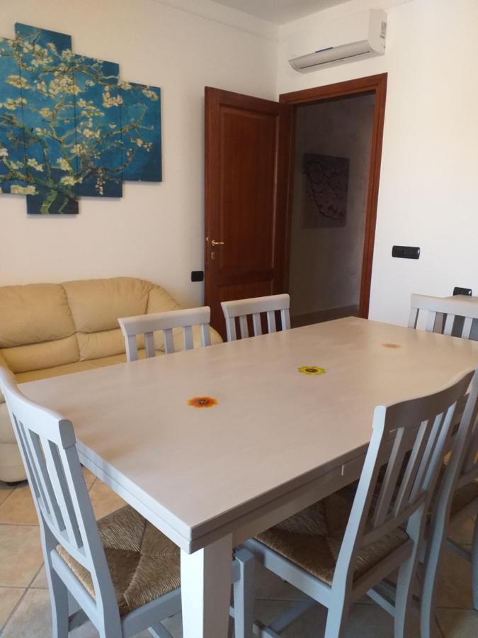 Casa Vacanze Sandalia Bosa Εξωτερικό φωτογραφία