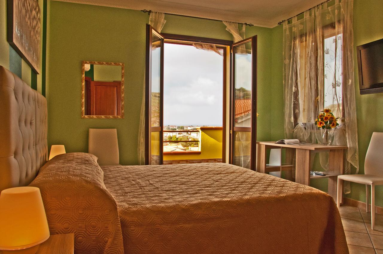 Casa Vacanze Sandalia Bosa Εξωτερικό φωτογραφία