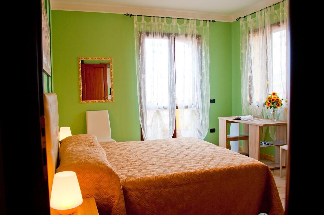 Casa Vacanze Sandalia Bosa Εξωτερικό φωτογραφία